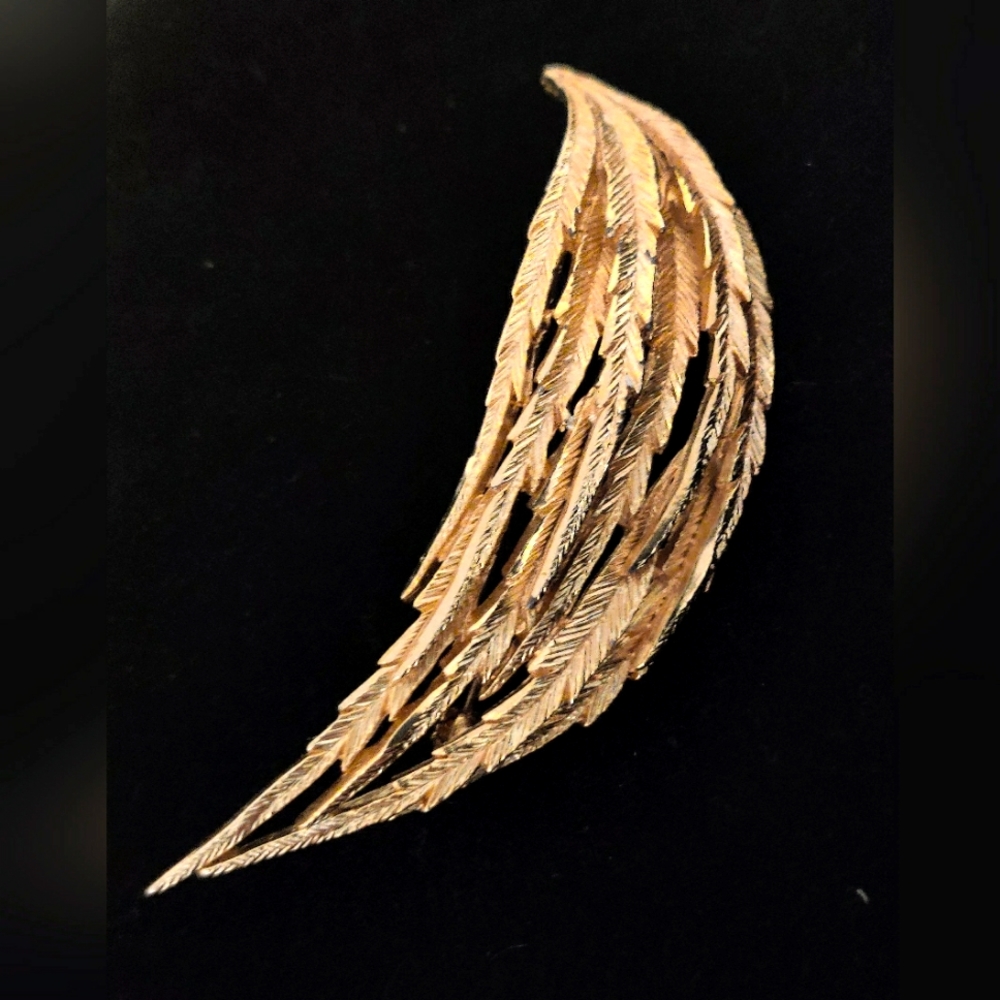 Vintage Signed SPHINX Modernist Leaf Brooch